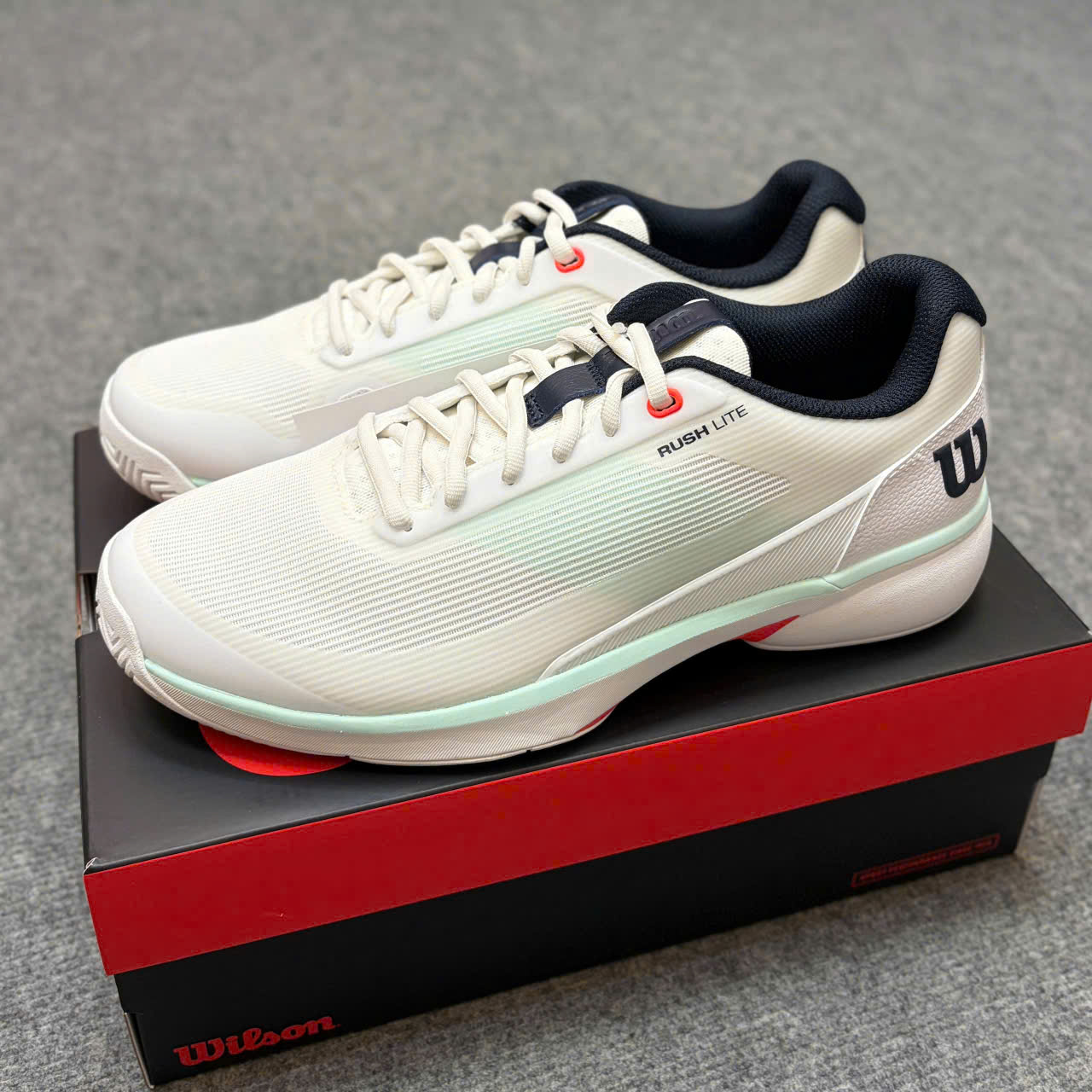 Giày tennis Wilson Rush Pro Lite chính hãng cho người chơi phong trào